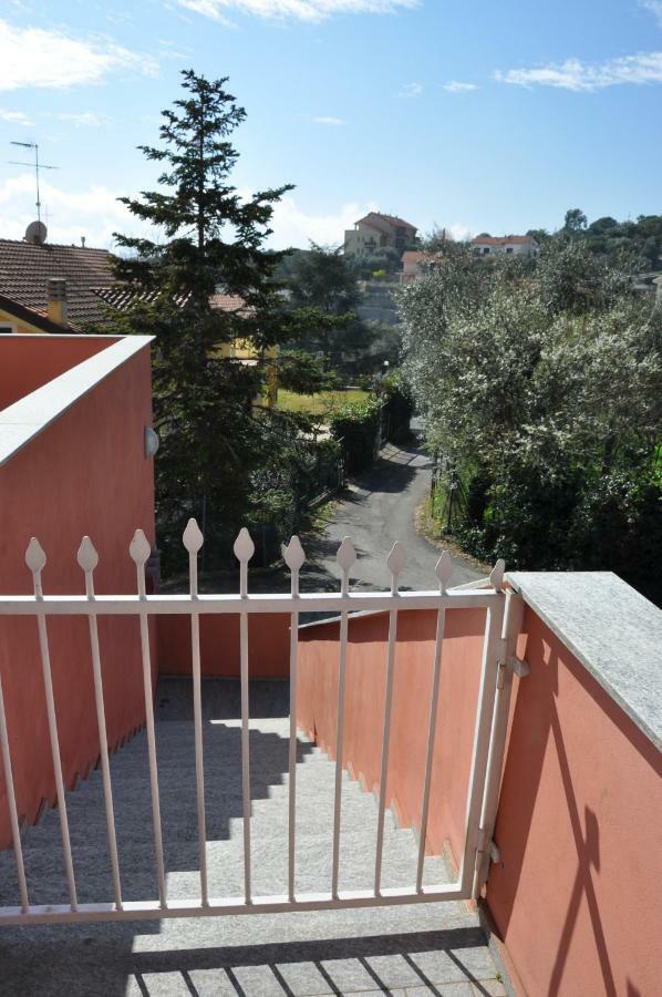 Villa Paolina Ceriale - App. 4 Posti Zewnętrze zdjęcie
